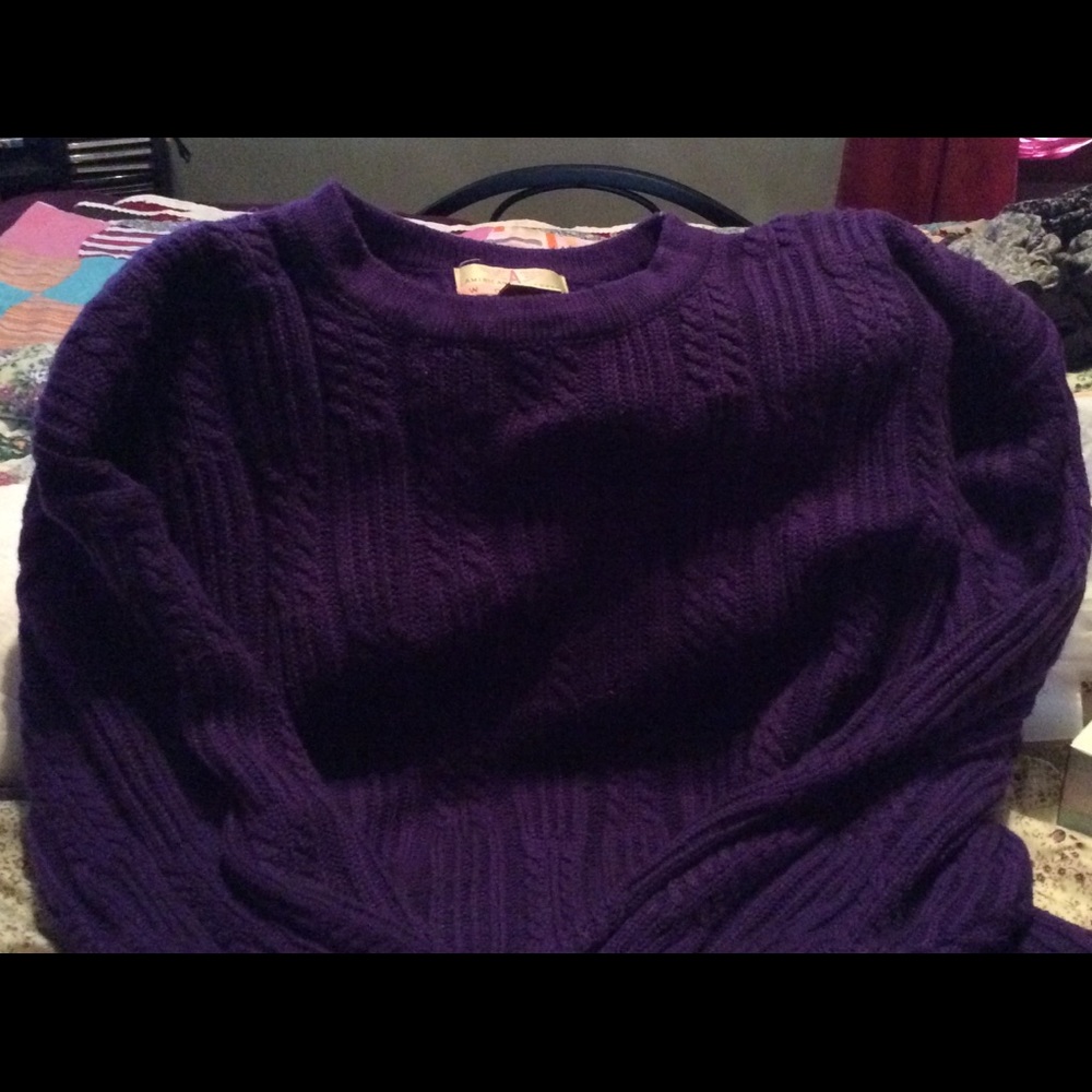 Sweater - Picture 2 of 3